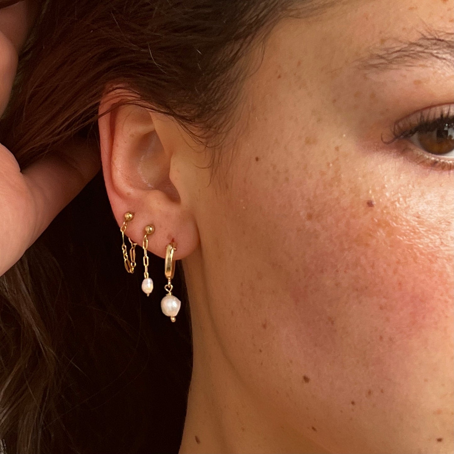 SILVER PEARL DROP EARRINGS