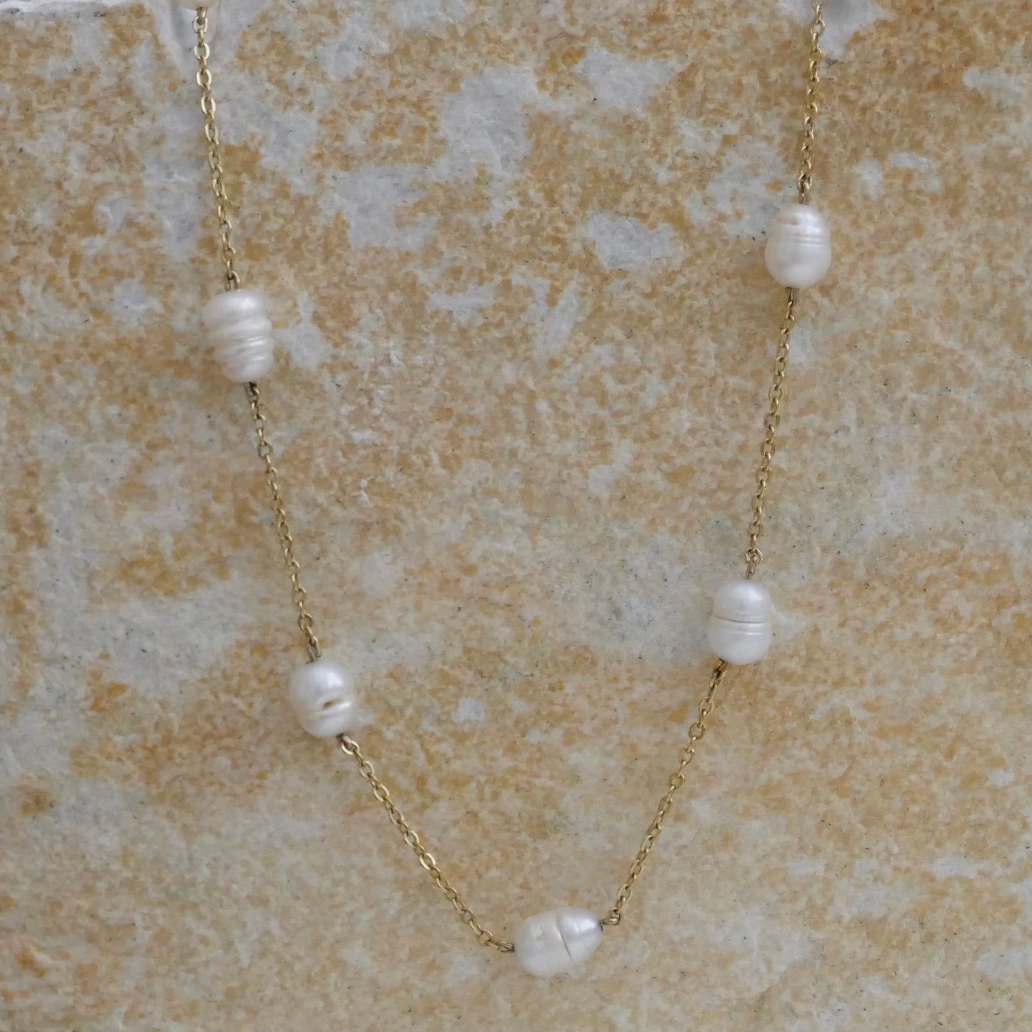 PEARL BUBBLE NECKLACE